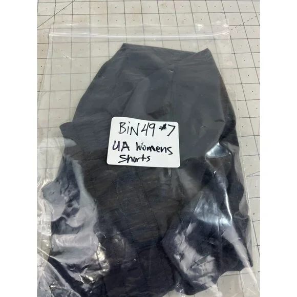 Under Armour Women’s Flex Woven 5” Shorts Black Sz. S Loose Fit New - Picture 5 of 6